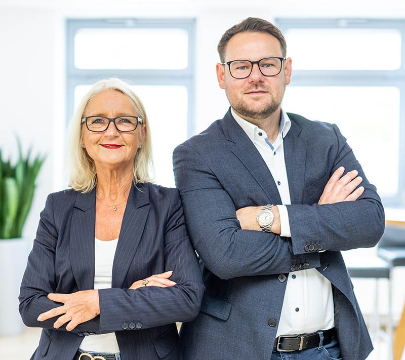 Brigitte Lovis und Mark Peters - Volksbank Jever Immobilien