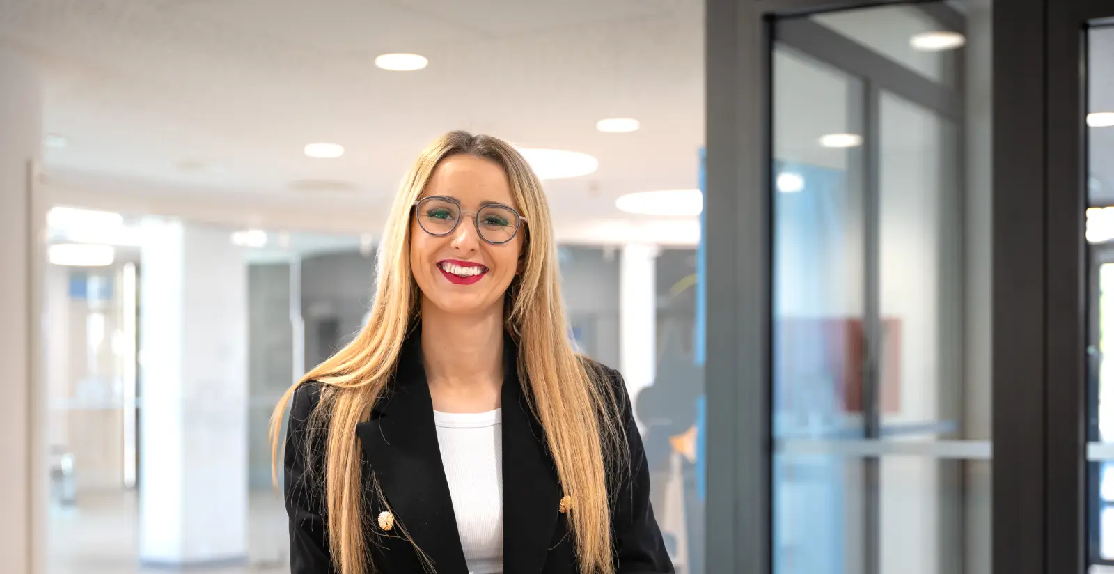 Foto von Lisa von der Pütten bei der Volksbank Jade-Weser Immobilien